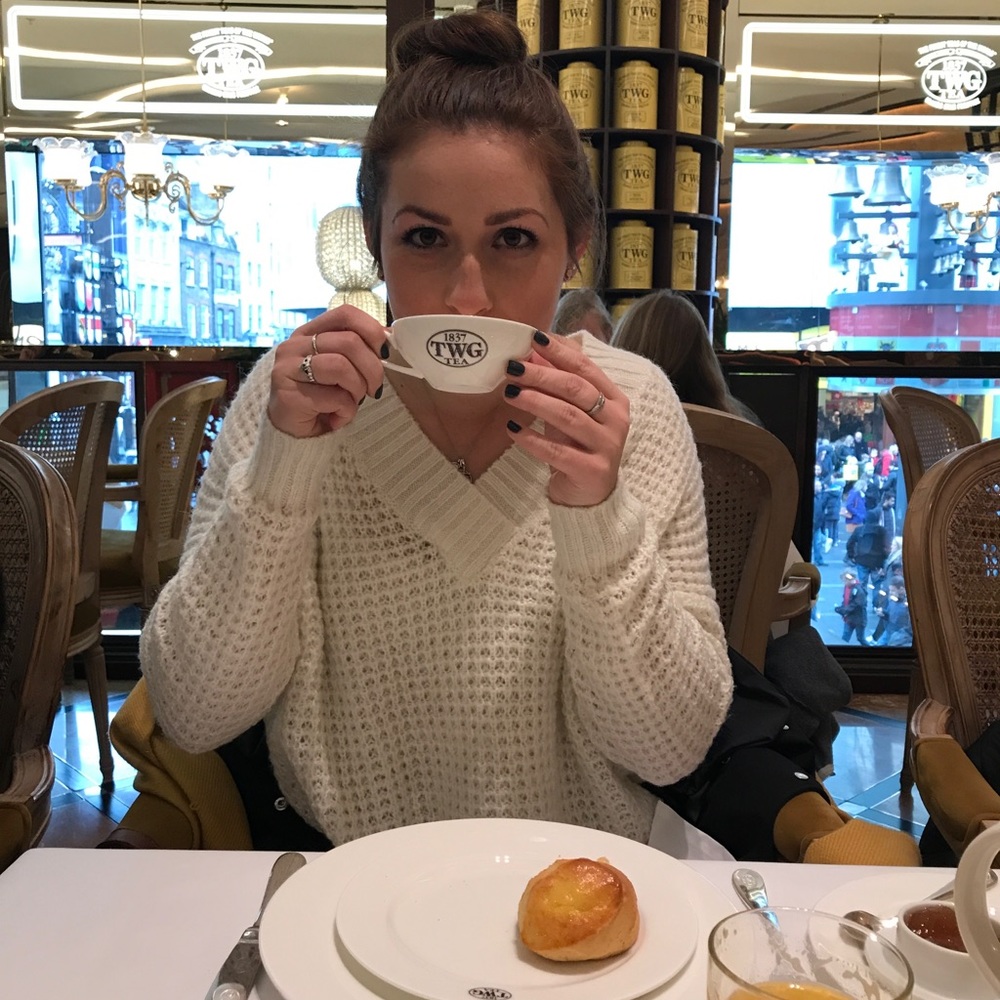 Meet your Posher, Liz